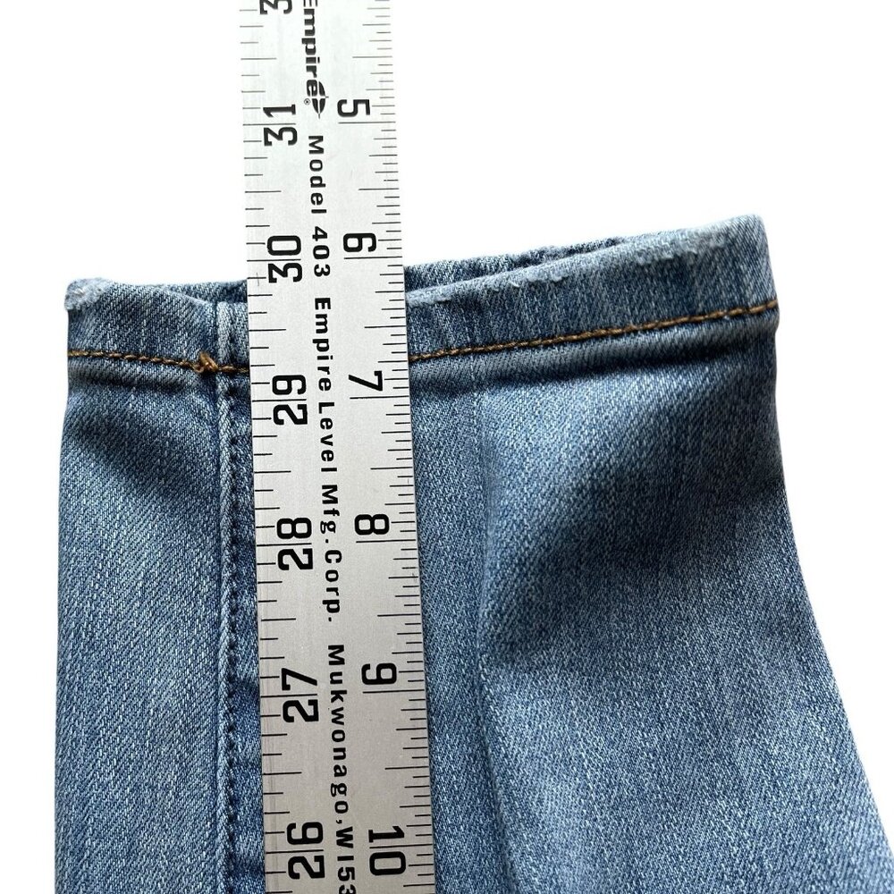 Torrid Bombshell Skinny Jeans 14R Light Wash Distressed Stretch - Picture 11 of 12
